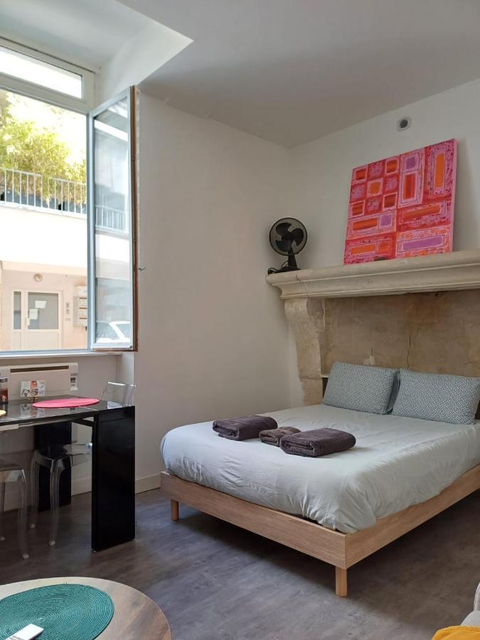 Le One Apartment Ажан Екстериор снимка
